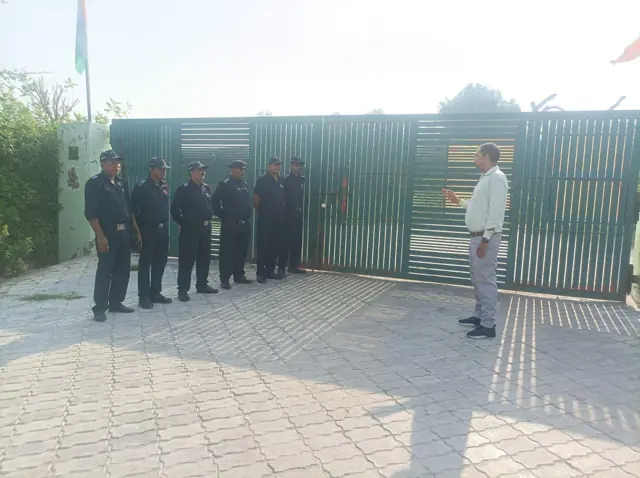 Gate Security Team — TOP2 Security personnel